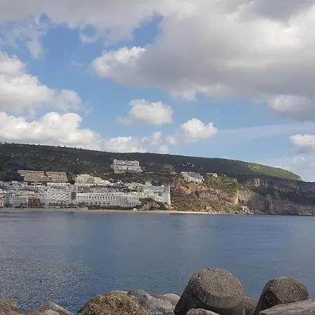 Sun&sea - Beachfront Apartment! Appartement Sesimbra